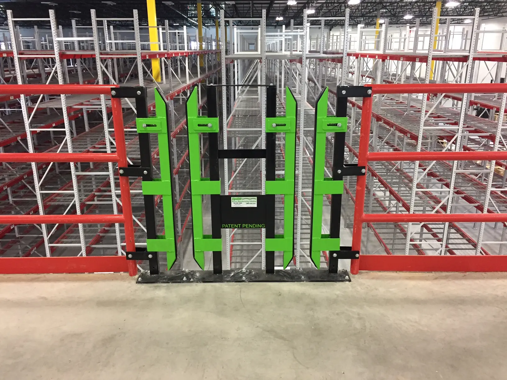 Levelizer® E3 Mezzanine Safety Gate, view 3