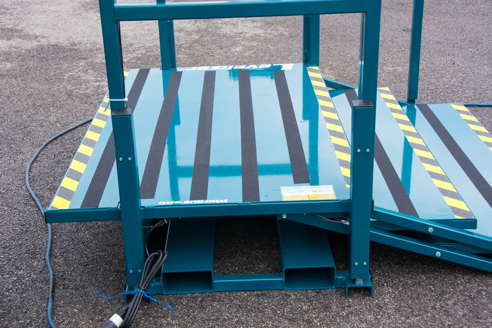 Levelizer® ADJ-HITE Personnel Platform, view 7